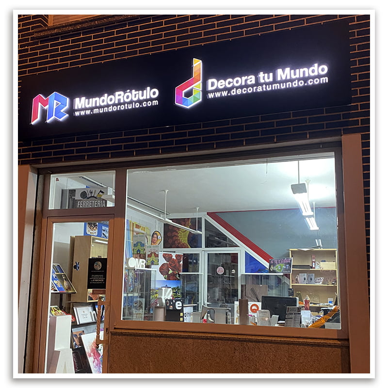 decora-tu-mundo-rotulos-y-luminoso-bandeja-de-metacrilato-con-luz-leds-foto2